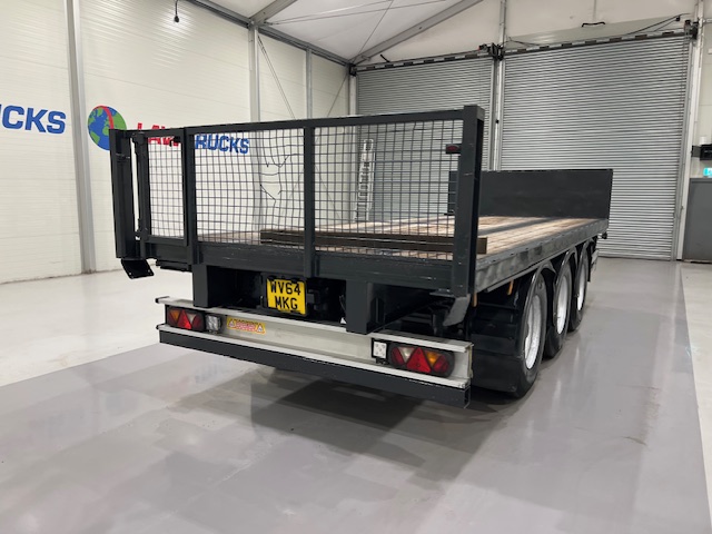 Montracon Tri Axle Flatbed Drawbar Trailer