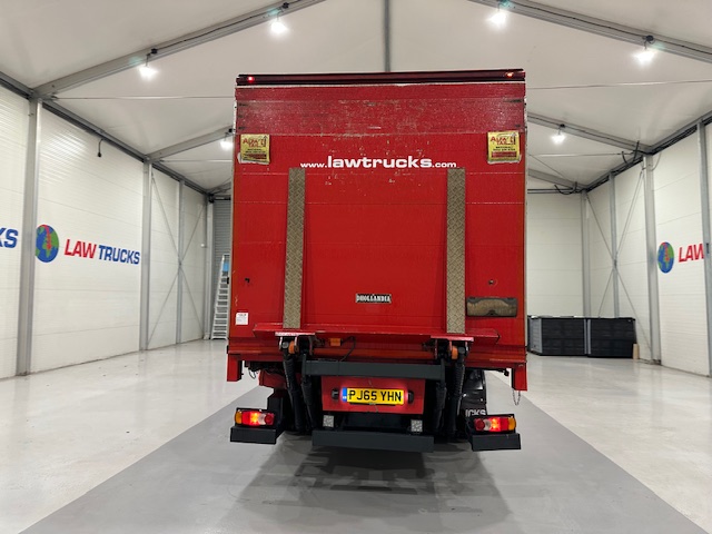 DAF LF 250 Sleeper Cab Curtainsider