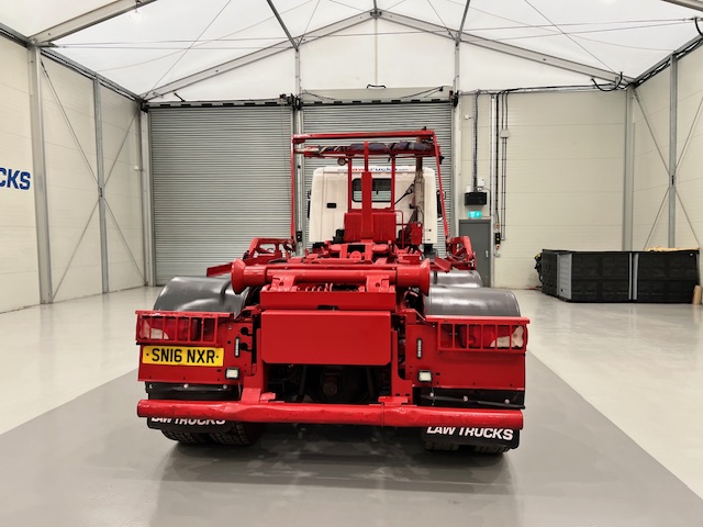 Scania P370 8×4 Rest Cab Hookloader Manual