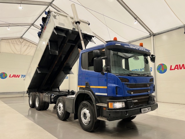 Scania P370 8×4 Rest Cab Tipper Manual