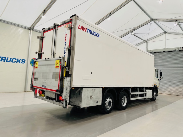 DAF CF 290 6×2 Rear Steer Fridge Box