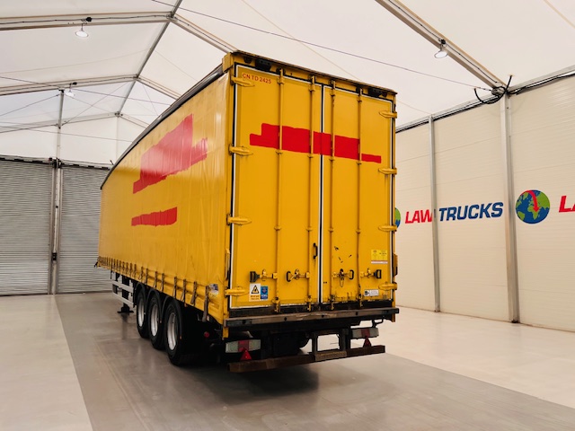 Don Bur Tri Axle Curtainsider Trailer