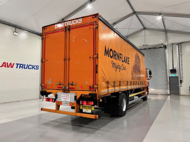 DAF CF65 220 Sleeper Cab Curtainsider