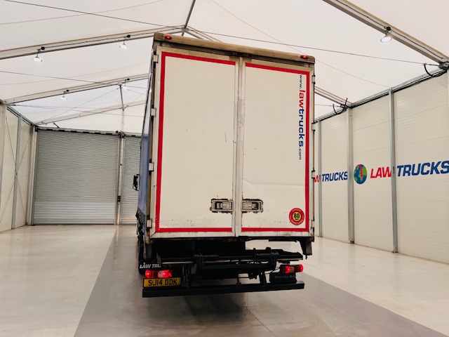 Mercedes Actros 1830 Sleeper Cab Curtainsider