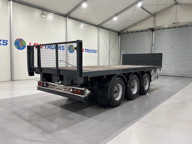 Montracon Tri Axle Flatbed Drawbar Trailer