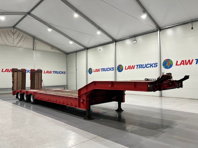 Andover Tri Axle Machinery Carrier Lowloader