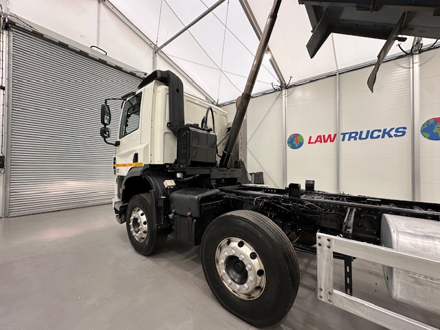 DAF CF 400 8×4 Day Cab Steel Tipper