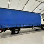 MAN TGM 18.250 4×2 Sleeper Cab Curtainsider - thumbnail