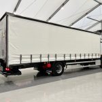 Mercedes Actros 1824 Day Cab Curtainsider - thumbnail