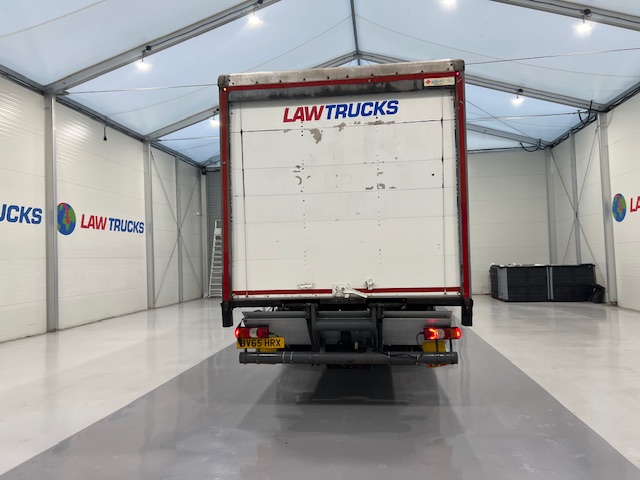 Mercedes Actros 1824 4×2 Sleeper Cab Box Van