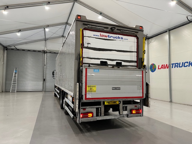DAF CF 330 Rear Lift Day Cab Fridge Box