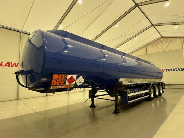 Cobo 41000 Litre Tri Axle Fuel Tanker Trailer