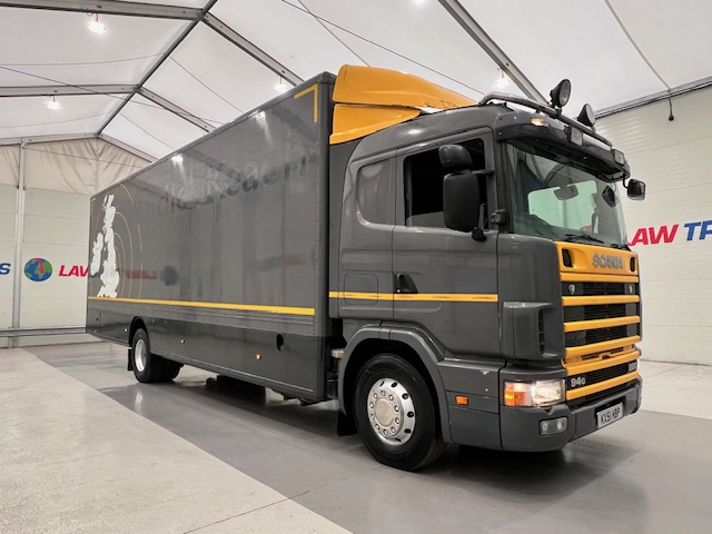 Scania R94 220 4×2 Sleeper Cab Box Van Manual