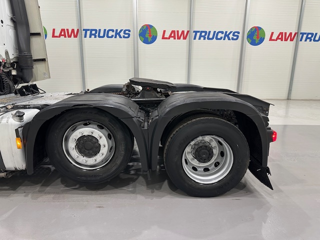 Mercedes Actros 2545 6×2 Midlift Tractor Unit