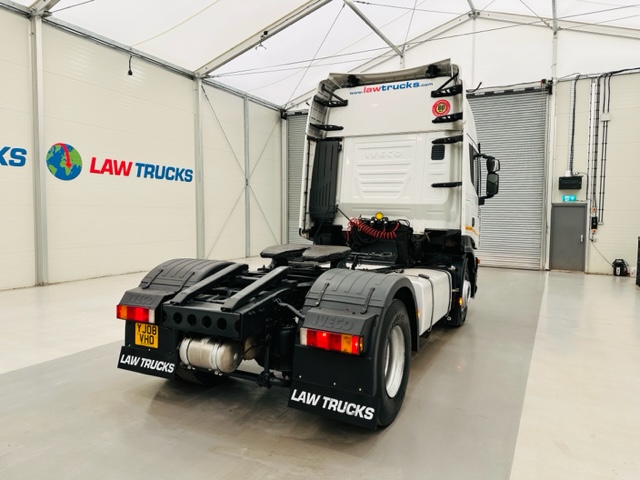 Iveco Stralis 450 4×2 Tractor Unit
