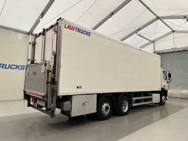 DAF CF 290 6×2 Rear Steer Fridge Box