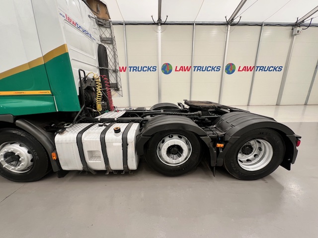 Renault Premium 460 6×2 Midlift Tractor Unit