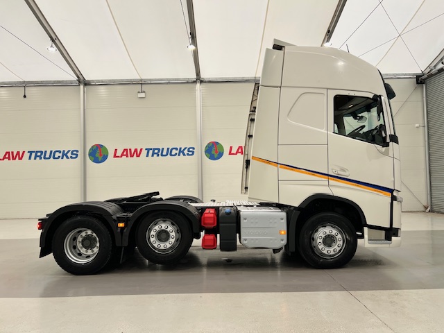 Volvo FH 500 6×2 Midlift Tractor Unit
