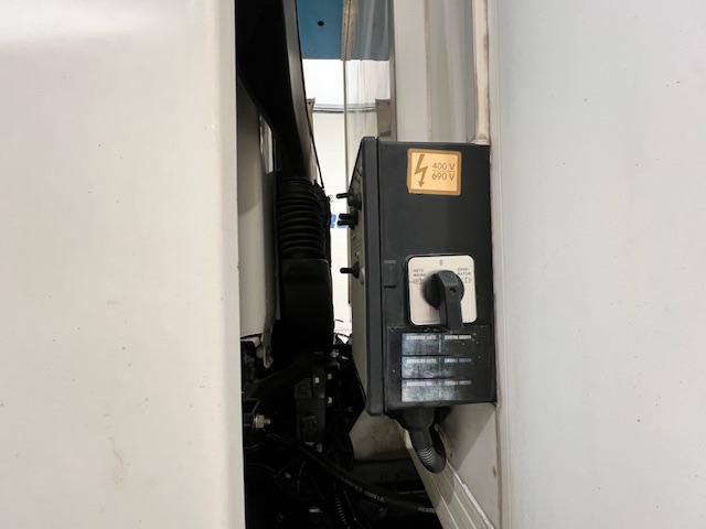 DAF CF 290 6×2 Rear Steer Fridge Box