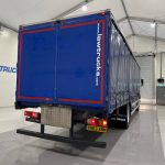 Mercedes 1824 4×2 Day Cab Curtainsider - thumbnail