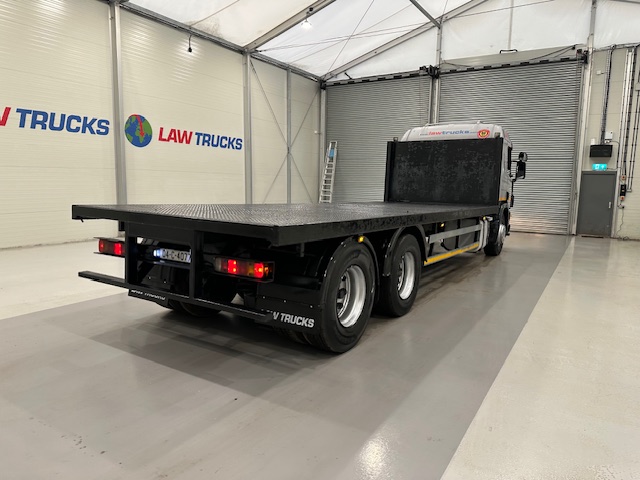 Scania P94 260 10 Tyre Sleeper Cab Flatbed
