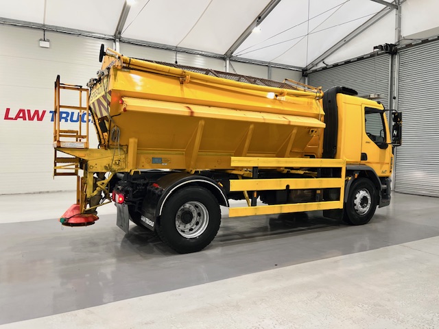 DAF LF 250 4×2 Sleeper Cab Gritter