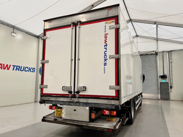 Mercedes Antos 1827 Day Cab Fridge Box