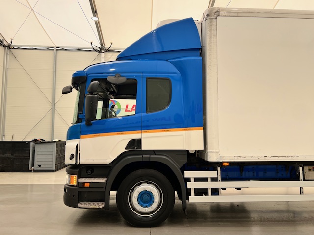Scania P250 4×2 Sleeper Cab Fridge Box