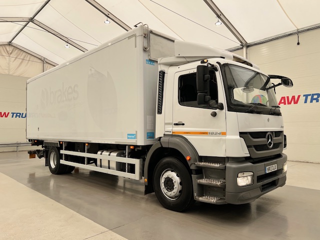 Mercedes Axor 1824 Day Cab Box Van