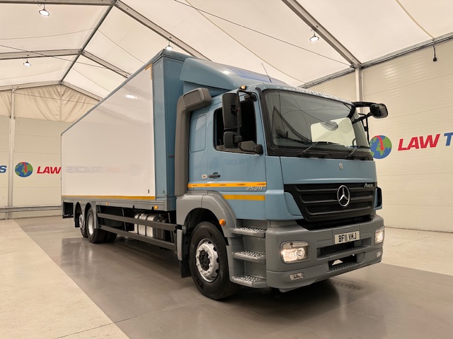 Mercedes Axor 2529 Rear Lift Sleeper Cab Box Van