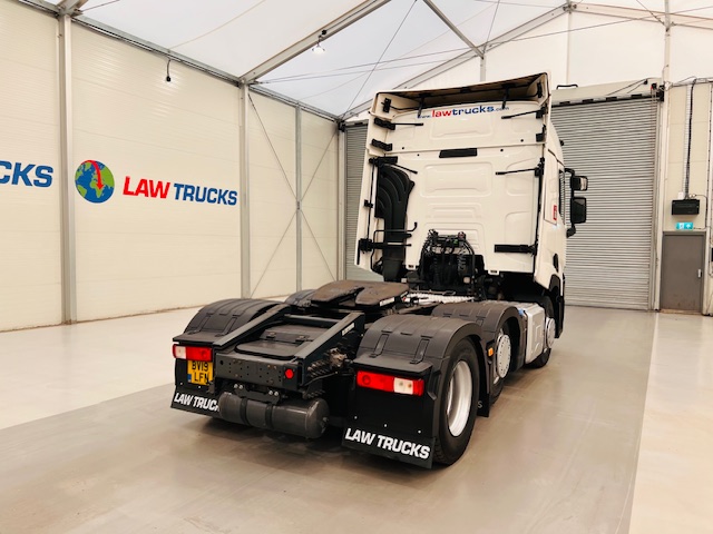 Renault T460 6×2 Midlift Tractor Unit