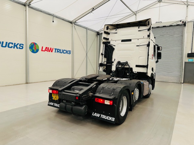 Renault T460 6×2 Midlift Tractor Unit
