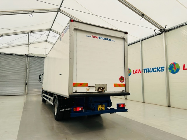 DAF CF65 220 Sleeper Cab Fridge Box
