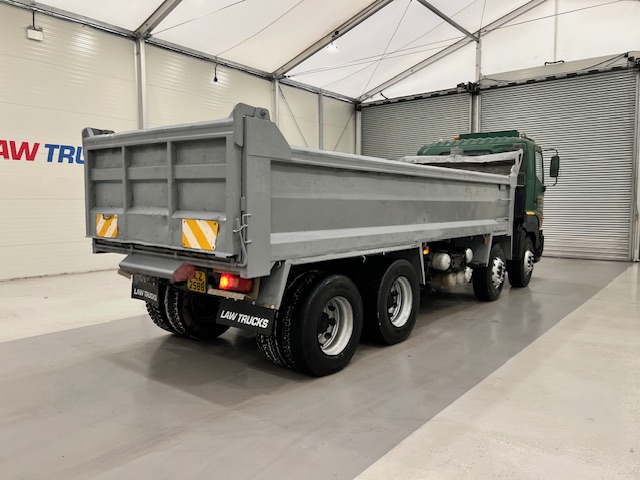 Hino 3241 700 8×4 Sleeper Cab Steel Tipper