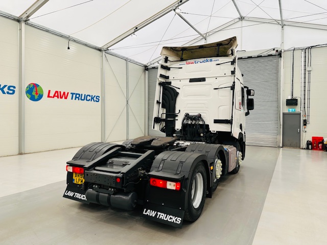 Renault T460 6×2 Midlift Tractor Unit