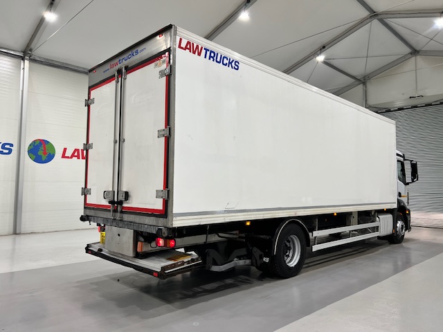 Mercedes Antos 1827 Day Cab Fridge Box