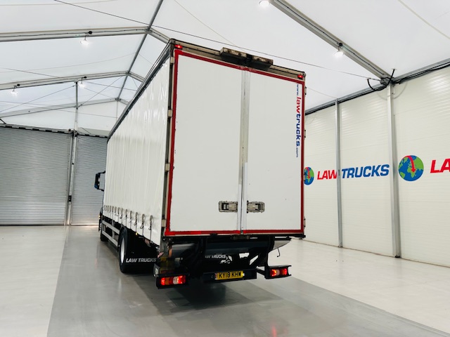 Mercedes Actros 1830 Sleeper Curtainsider Box Van