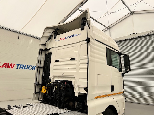 MAN TGX 26.500 6×2 Midlift Tractor Unit