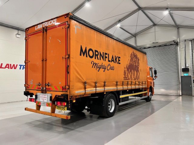 DAF CF65 220 Sleeper Cab Curtainsider