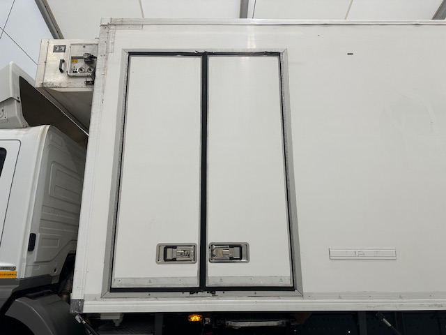 Mercedes Axor 1824 Day Cab Fridge Box