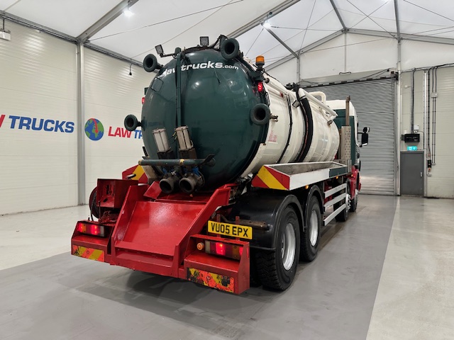 Scania R420 8×4 Highline Vacuum Tanker