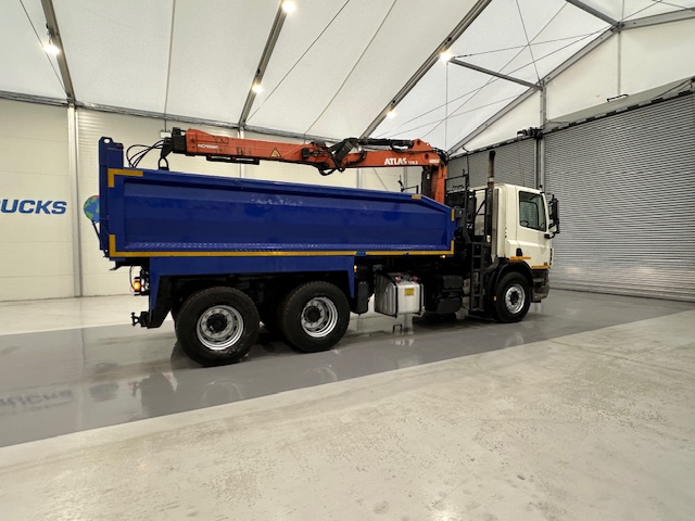 DAF CF75 310 6×4 Steel Tipper Grab Manual