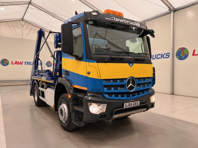 Mercedes Arocs 1824 Day Cab Skip Loader
