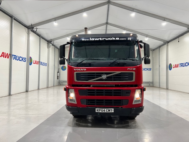 Volvo FM12 340 8×4 Day Cab Chassis Cab