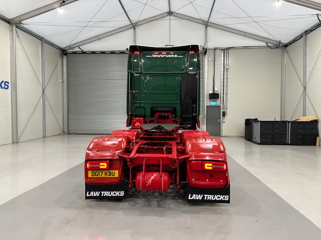 DAF XF 460 6×2 Rear Lift Tractor Unit Manual