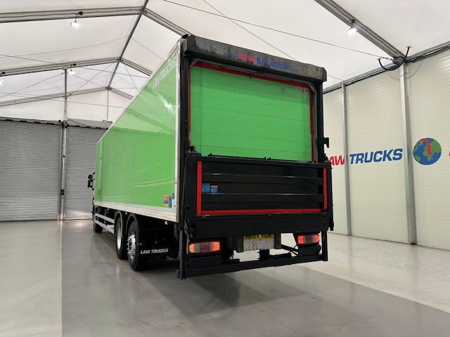 Scania P280 6×2 Rear Lift Day Cab Fridge Box