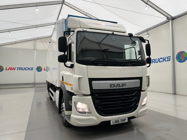 DAF CF 290 6×2 Rear Steer Fridge Box