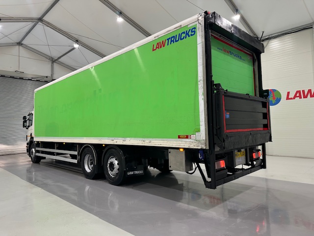 Scania P280 6×2 Rear Lift Day Cab Fridge Box