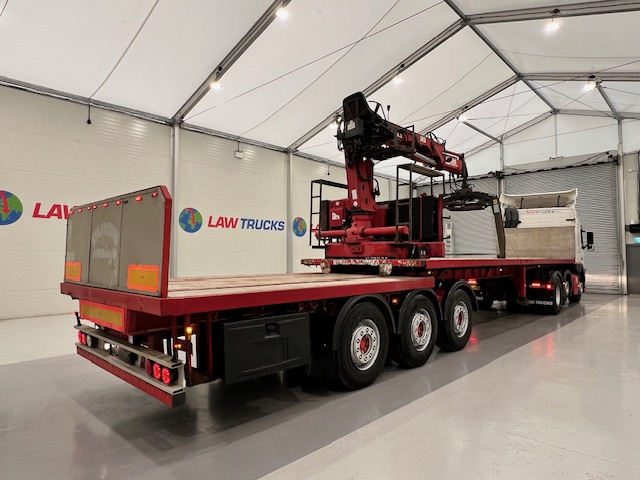 Volvo FM 450 Tractor Unit with Corus Brick Grab Trailer