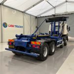 Scania P360 8×4 Day Cab Hookloader Manual - thumbnail